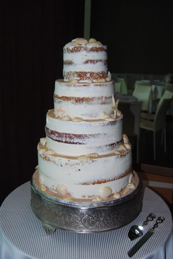 DSC 0009 2 685x1024 - Wedding Cake