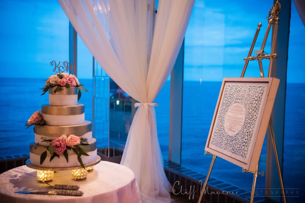 cake and Katubah 1024x684 - Wedding Cake